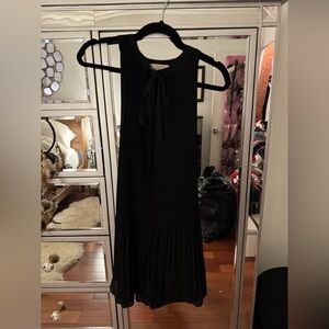 LOFT Black Sleeveless petite Dress